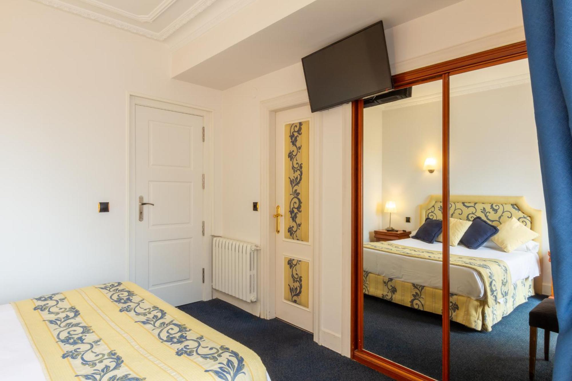 Hotel Marixa La Guardia Kültér fotó
