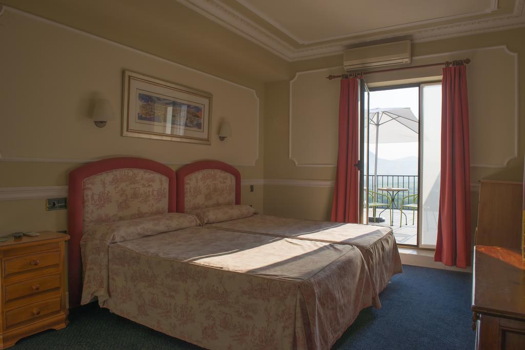Hotel Marixa La Guardia Kültér fotó