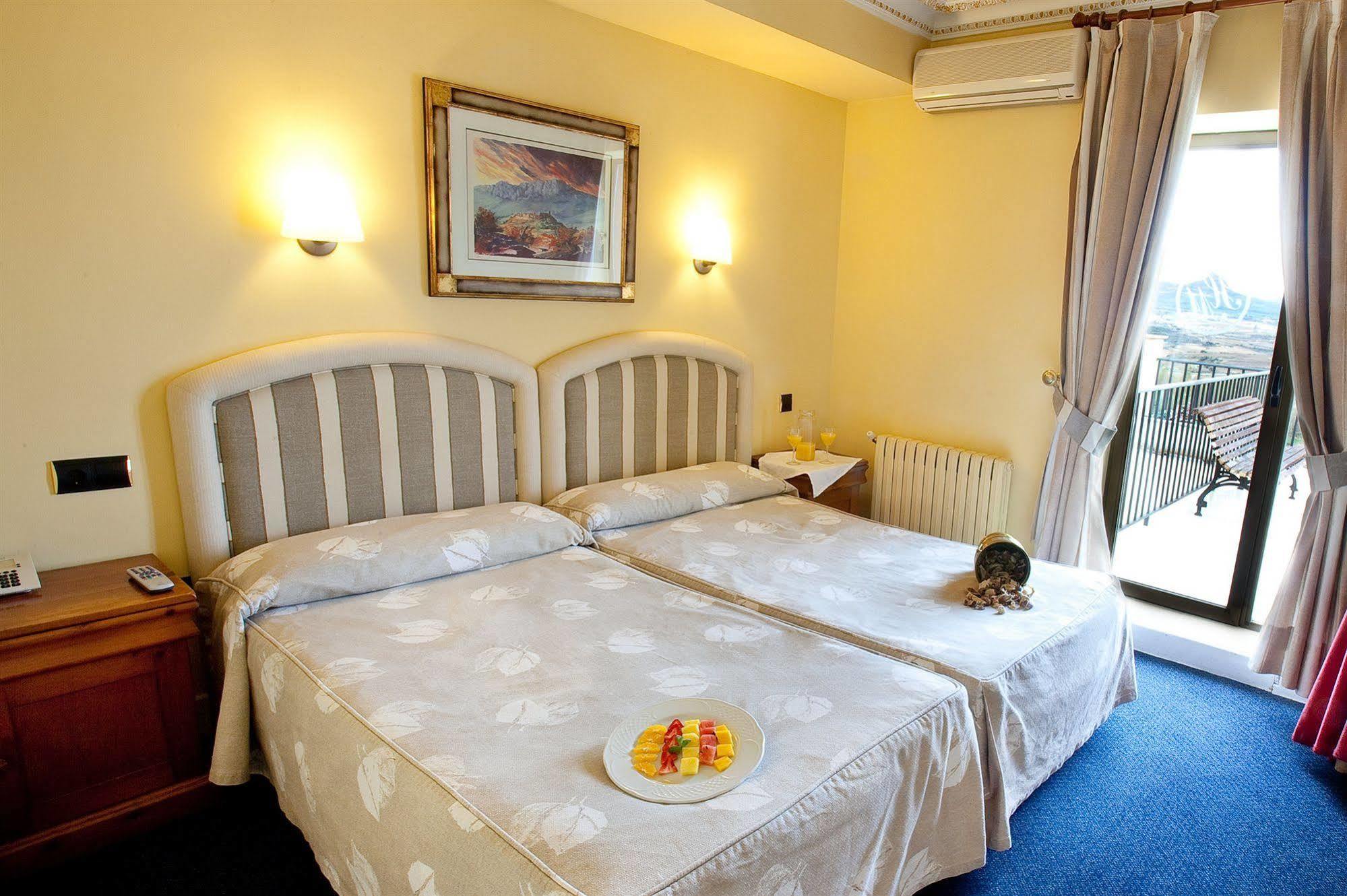 Hotel Marixa La Guardia Kültér fotó